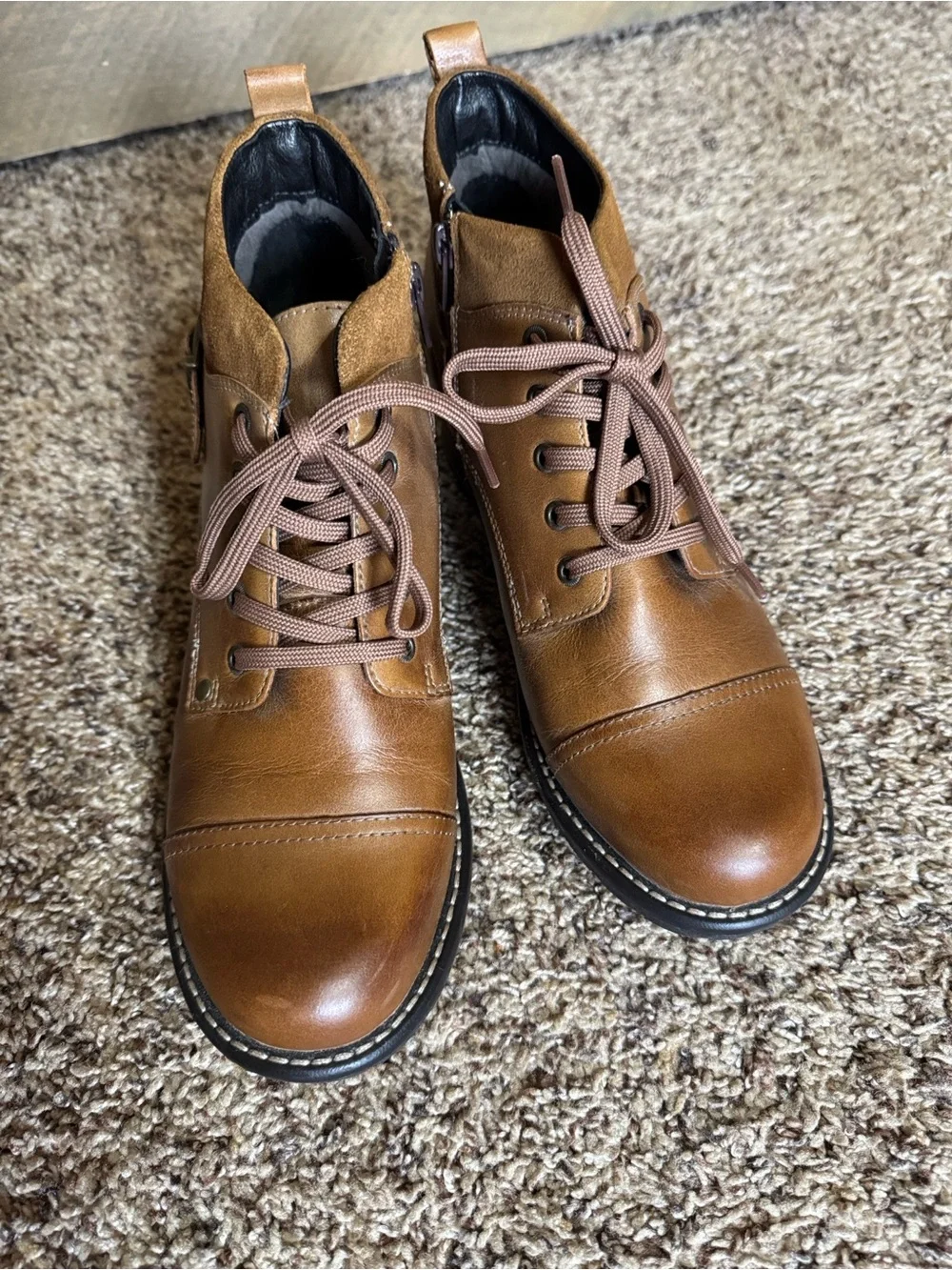 Taos Mini Crave ankle boots Caramel color leather Size 40 = Size 9-9.5